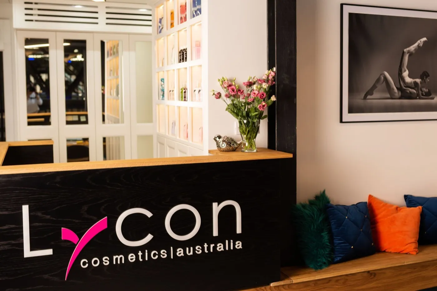 Lycon Salon Flagowy — Praga-Południe