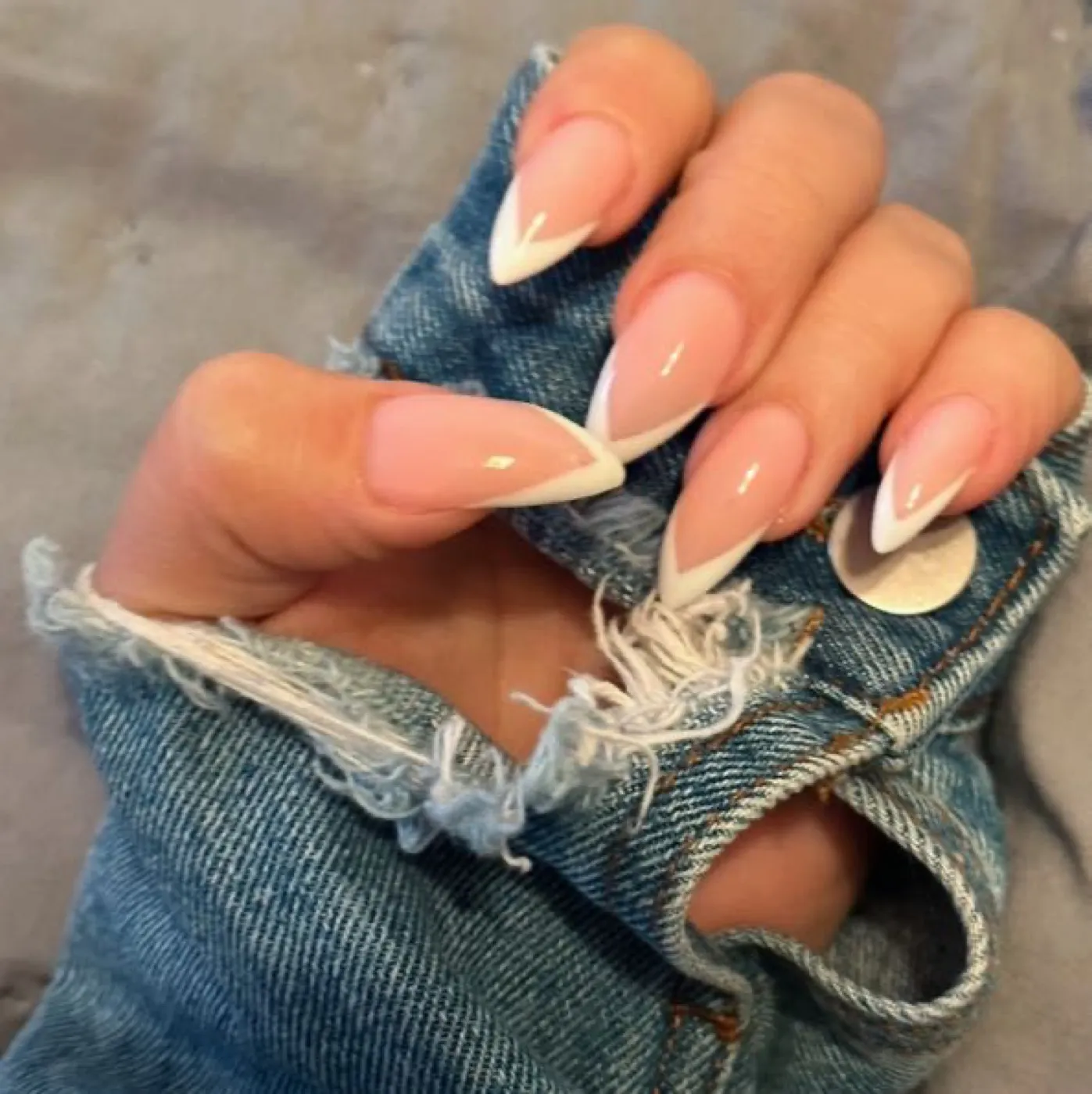 White Nail — Praga-Południe